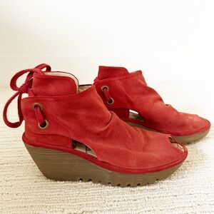 FLY LONDON Yull Women’s 38 (US 7.5-8) Red Wedge Lace-up Sandals Bootie Peep-Toe